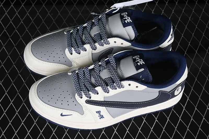 All categories Air Jordan Jordan series basketball shoes Air Jordan 1 Low High-end customized low-top sneakers Travis Scott x Fragment Design x Air Jordan 1 Low OG SP Joe 1 Guanxi co-branded gray and red pattern hook low-top cultural casual sneakers BB6511-622